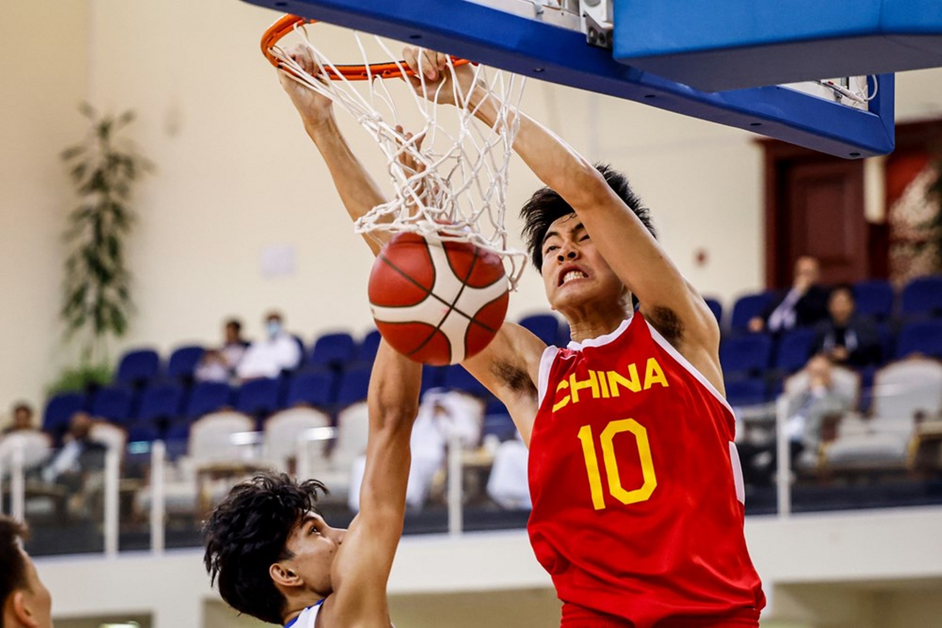 郇斯楠应留国内打磨NCAA调教中锋无耐心的简单介绍