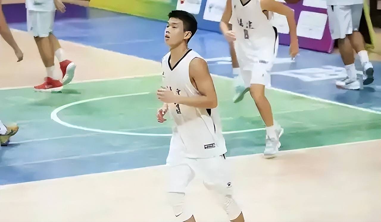 MK体育-广州男篮官方晒管子煜集锦：欢迎管子煜加入广州大家庭