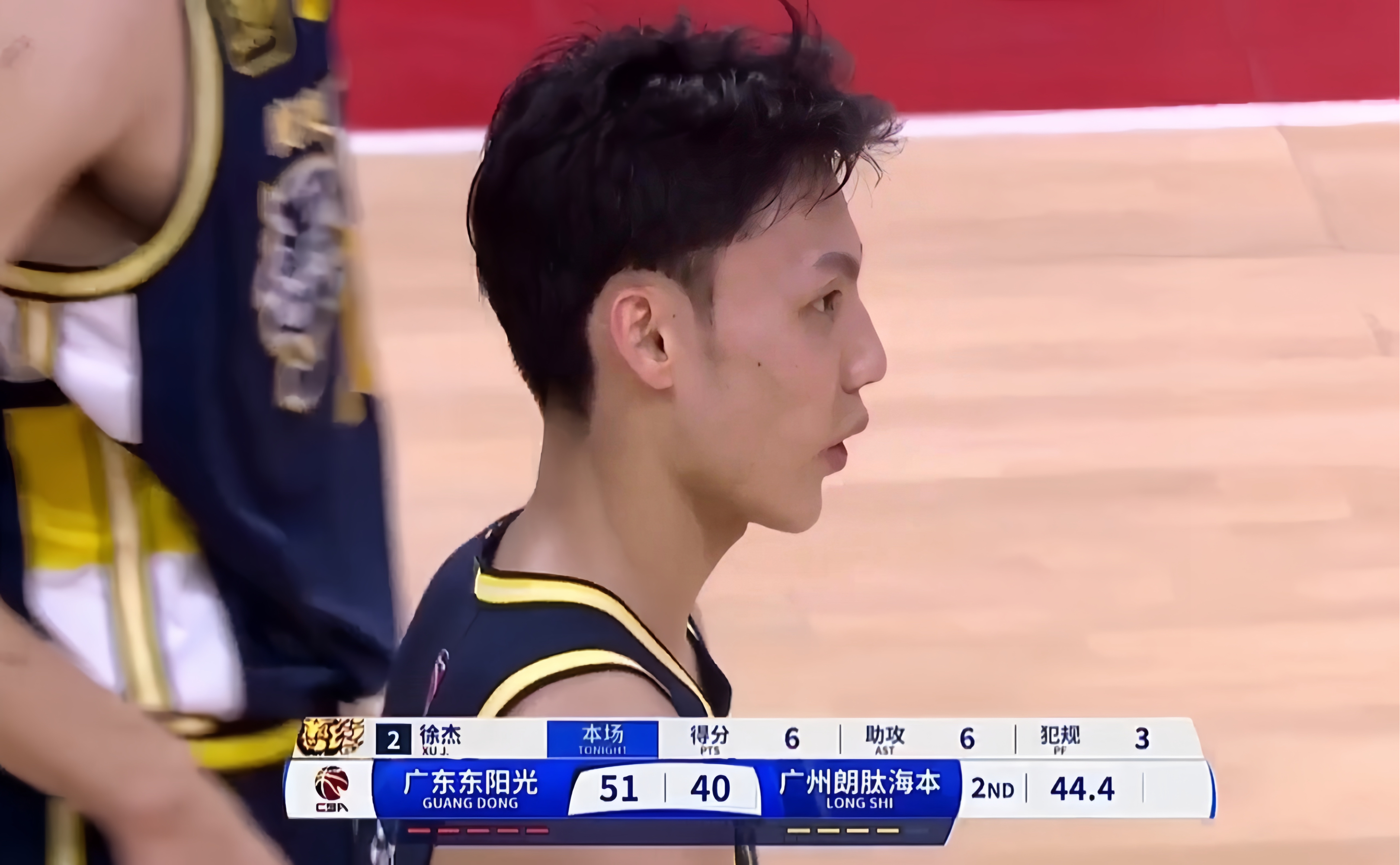 广州男篮官方晒管子煜集锦：欢迎管子煜加入广州大家庭