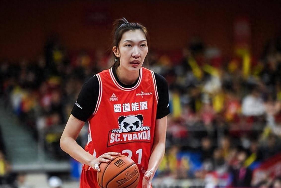 历史性时刻：WNBA历史上首位中国台北裔球员加盟女武神的简单介绍