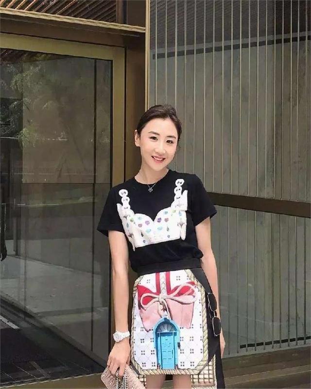 何雯娜本身的表现差强人意个人赛试图弃权的简单介绍